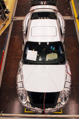 Stuttgart  Porsche Carrera in der Produktion