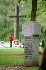 Friedhof der Opfer des Arbeitslagers in Lambinowice (1945-46) in Schlesien