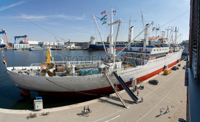 Kiel  Deutschland  die -Cap San Diego- an ihrem Liegeplatz am Kieler Bollhoernkai