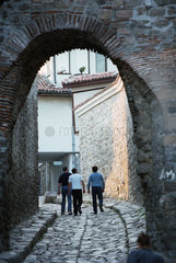 Das Osttor Hisar Kapija in der Altstadt von Plovdiv  Bulgarien