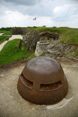 Verdun  Frankreich  Geschuetzturm auf dem Fort Douaumont