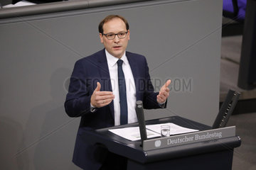 Bundestag Debatte vom 22. November 2018