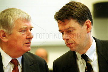 Innenminister Otto Schily (SPD) + Rainer Lingenthal