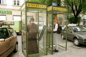Telefonzellen in Warschau
