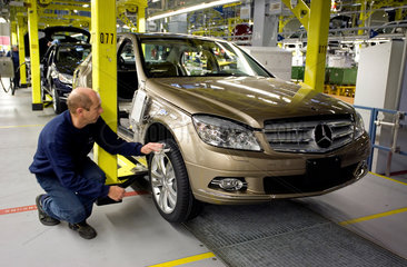 Bremen  Deutschland  Produktion der C-Klasse von Mercedes