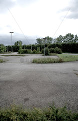 Warthausen  leerer Parkplatz