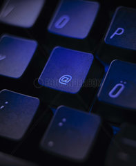 Tastatur mit @-Symbol