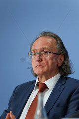 Berlin  Deutschland  Prof. Bertram Haeussler  IGES-Leiter