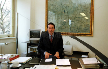 Prof. Dr. Julian Nida-Ruemelin