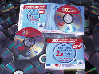 AOL Zugangssoftware auf CDs fuer das Internet