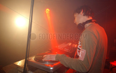 Berlin  DJ im Techno-Club Tresor