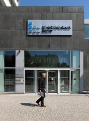 Berlin  Deutschland  Eingang zur Investitionsbank Berlin