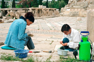Archaeologen an der Akropolis  Athen