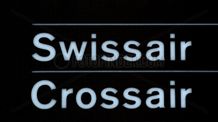 Informationstafel fuer Swissair und Crossair