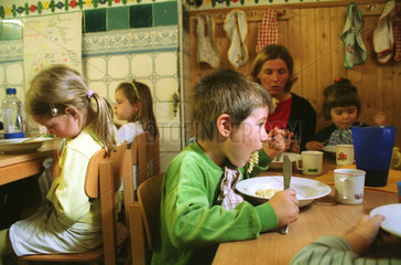 Mittagessen im Kindergarten in Saarbruecken