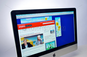 Hamburg  Deutschland  Internetseite Spiegel Online auf einem Apple-iMac