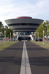 Das Kundenzentrum des Porschewerks in Leipzig