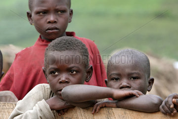 Minova  Demokratische Republik Kongo  Kinder im Mubimbi IDP Camp
