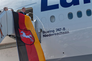 Schoenefeld  Deutschland  Taufe der Lufthansa-Boeing 747-8 auf der ILA 2014