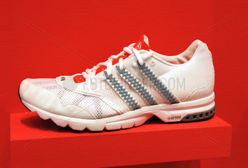 Schuhneuheit bei Sportschuhen von adidas auf der ISPO
