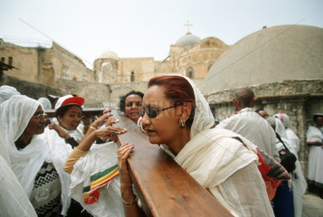 Pilgerinnen aus Aethiopien auf dem Dach der Grabeskirche.