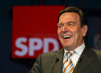 Bundeskanzler Gerhard Schroeder  Duesseldorf