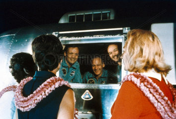 Apollo 11 astronauts return home  1969.