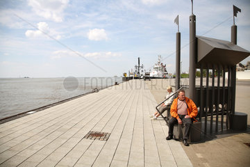 Bremerhaven  Deutschland  Kommodore Ziegenbein Promenade