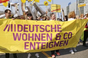 Grossdemonstration gegen hohe Mieten und gegen Deutsche Wohnen