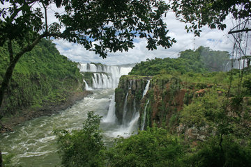 Puerto Iguazu  Brasilien  Iguazu-Wasserfaelle