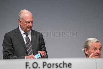 Porsche + Piech