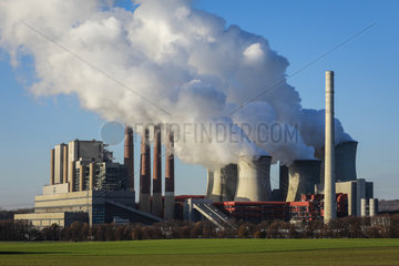 RWE Power AG Kraftwerk Neurath  Braunkohlekraftwerk  Deutschland