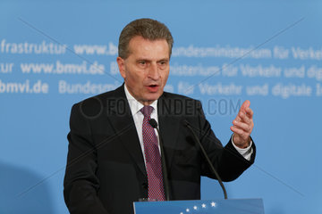 Berlin  Deutschland  Guenther Oettinger  CDU  EU-Kommissar fuer Digitale Wirtschaft und Gesellschaft