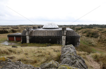Blavand  Daenemark  Schiffsgeschuetz-Bunker der Tirpitz-Stellung