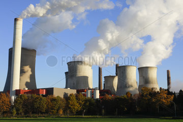 RWE Kraftwerk Niederaussem  Braunkohlekraftwerk  Deutschland