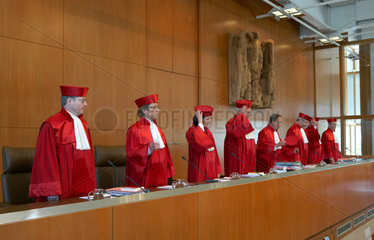 Karlsruhe - Der erste Senat des Bundesverfassungsgerichts