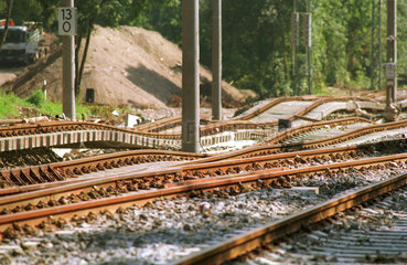 Zerstoerte Bahnverbindung (Dresd.-Chemn.) nach der Flut in Sachsen