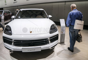 Porsche Cayenne e-Hybrid