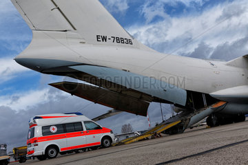 Schoenefeld  Deutschland  DRK-Hilfsflug Ukraine