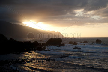 Sao Vincente  Portugal  Sonnenuntergang am Strand