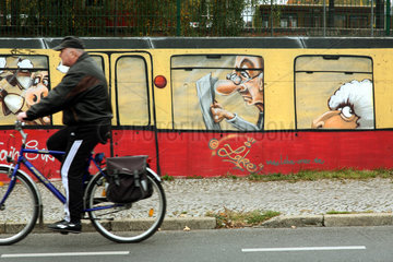 Erkner  Deutschland  Graffiti am S-Bahnhof