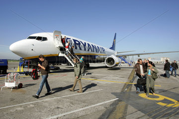 Dublin  Flugzeug der Ryanair am Dublin International Airport