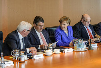 Steinmeier + Gabriel + Merkel + Altmeier