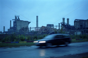 Verfallene Industrieanlagen nahe Calarasi  Rumaenien
