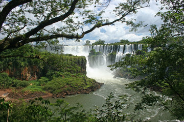 Puerto Iguazu  Brasilien  Iguazu-Wasserfaelle