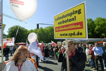 Berlin  traditionelle Demo am 1. Mai