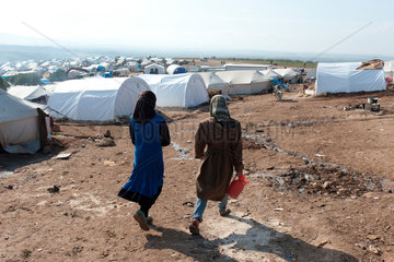 Atma  Syrien  das Fluechtlingslager Atma Camp an der tuerkischen Grenze