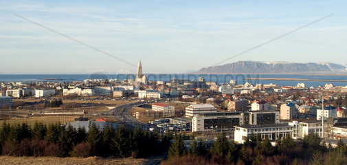 Island  Blick ueber Reykjavik