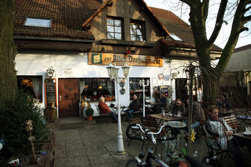 Berlin  Deutschland  Restaurant und Pension Zur Alten Dorfschmiede