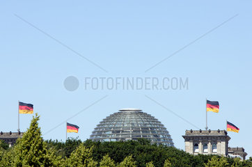 Berlin  Bundestag hinter dem Tiergarten